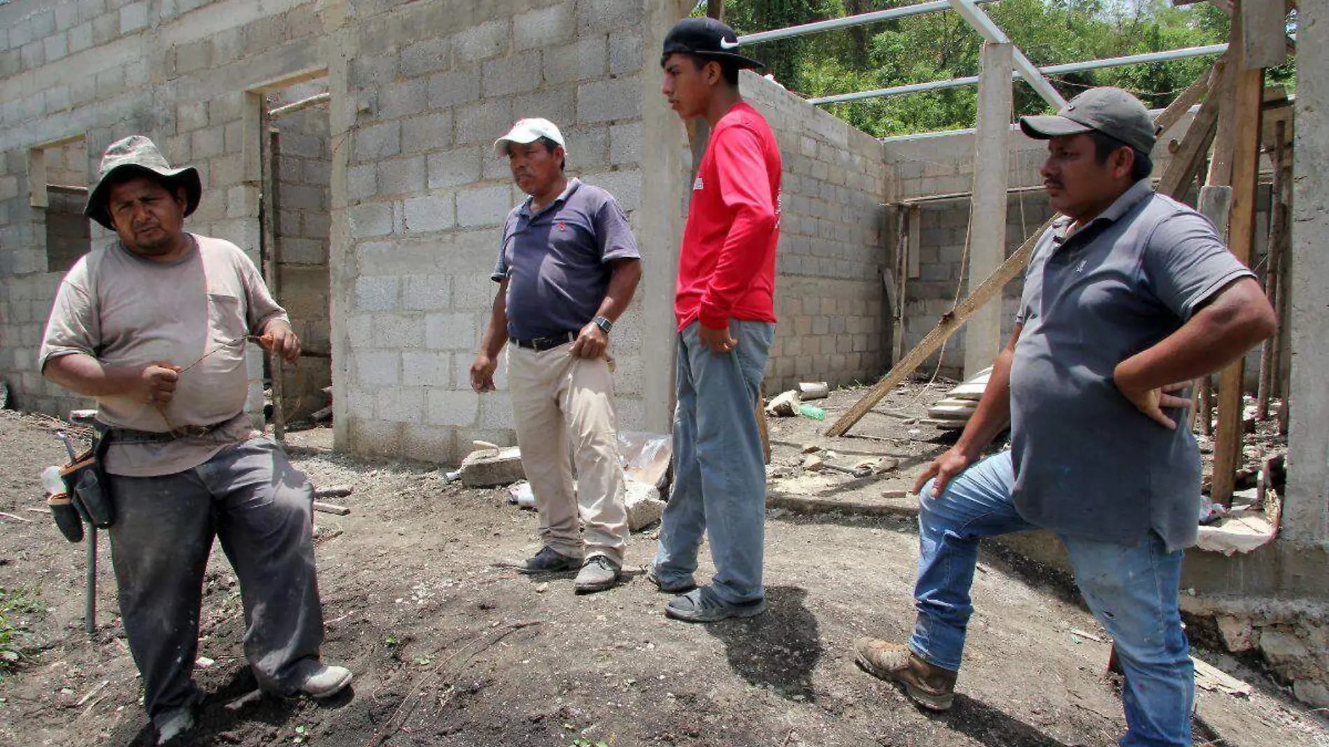 EZLN advierte que retomará las armas ante asedio del crimen organizado (1)